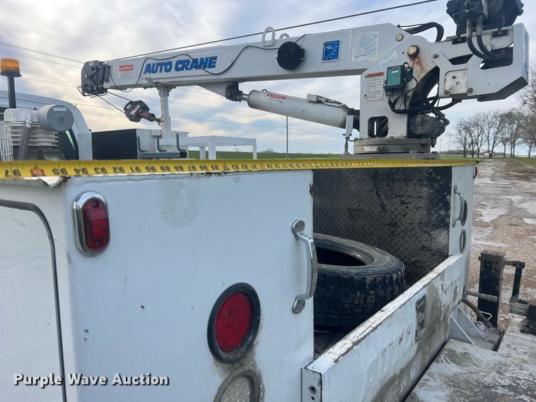 image for item LI9572 2007 Chevrolet C5500  utility / service truck