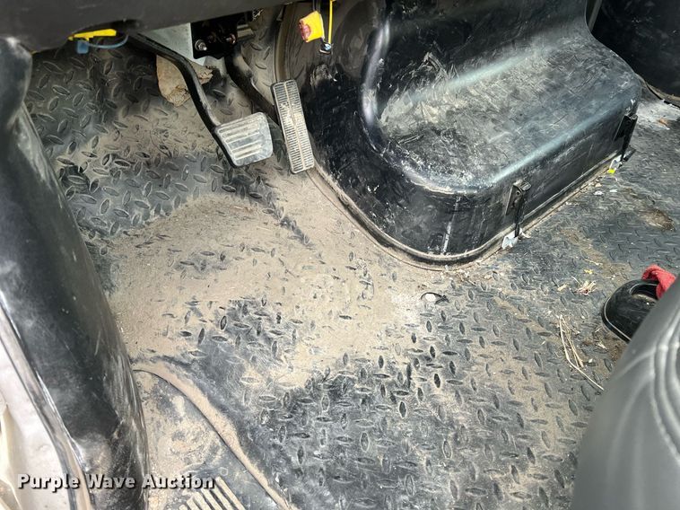 image for item LI9572 2007 Chevrolet C5500  utility / service truck