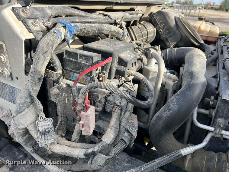 image for item LI9572 2007 Chevrolet C5500  utility / service truck