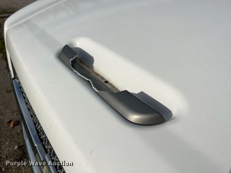 image for item LI9572 2007 Chevrolet C5500  utility / service truck