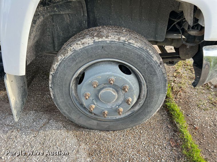 image for item LI9572 2007 Chevrolet C5500  utility / service truck