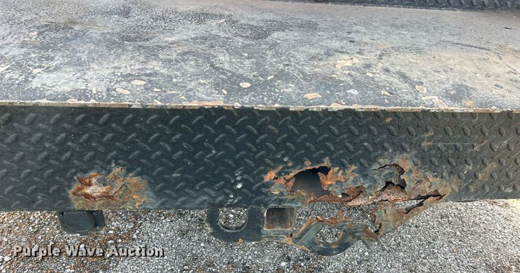 image for item LI9576 2001 Ford F550 Super Duty XL  utility / service truck