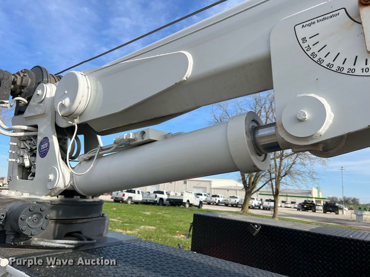 image for item LI9576 2001 Ford F550 Super Duty XL  utility / service truck