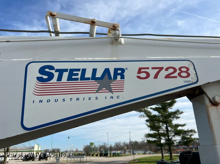 image for item LI9576 2001 Ford F550 Super Duty XL  utility / service truck