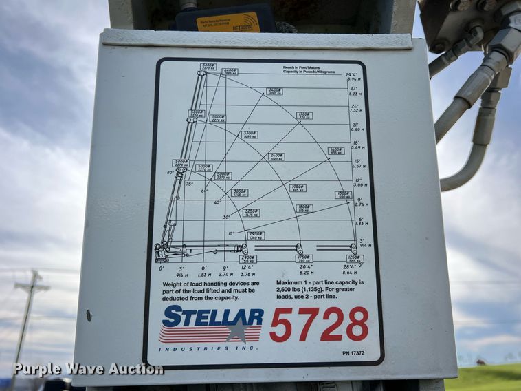 image for item LI9576 2001 Ford F550 Super Duty XL  utility / service truck