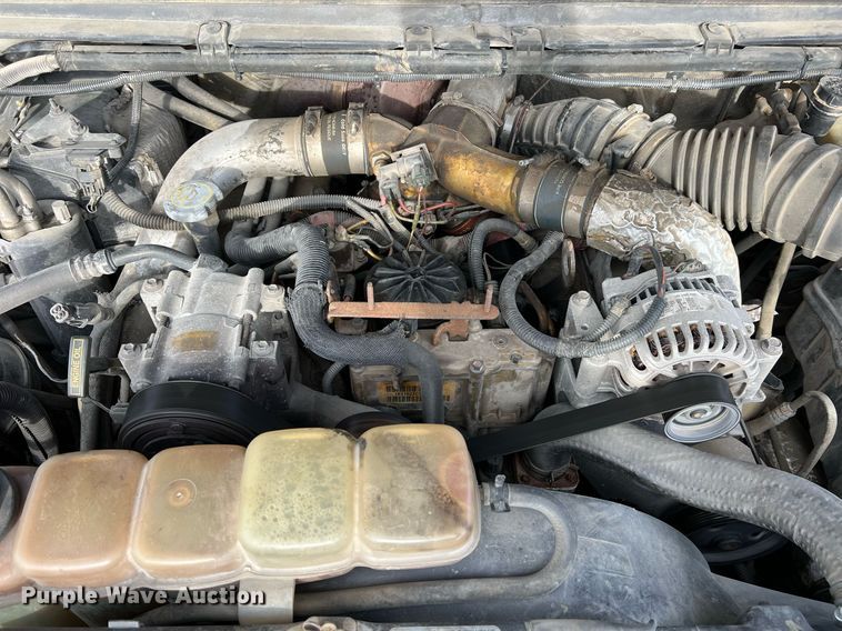 image for item LI9576 2001 Ford F550 Super Duty XL  utility / service truck