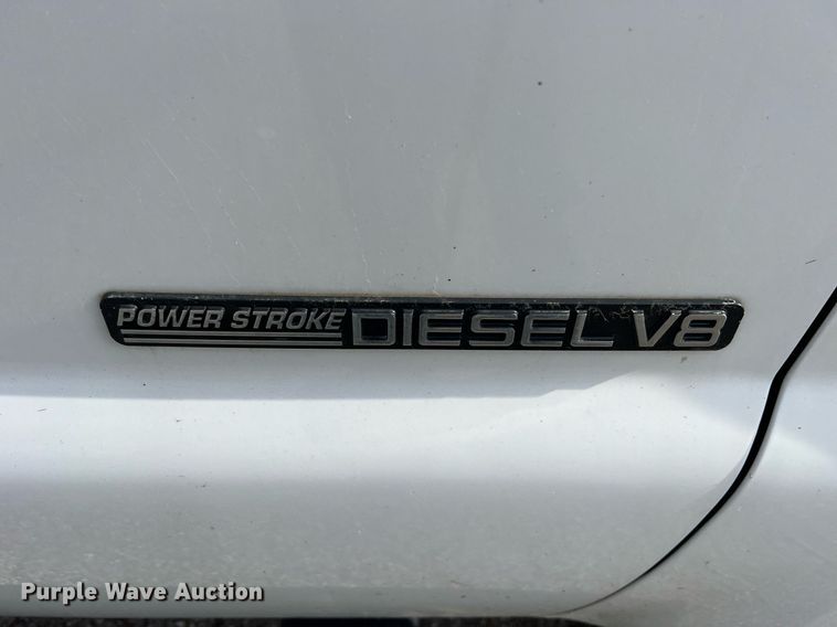 image for item LI9576 2001 Ford F550 Super Duty XL  utility / service truck