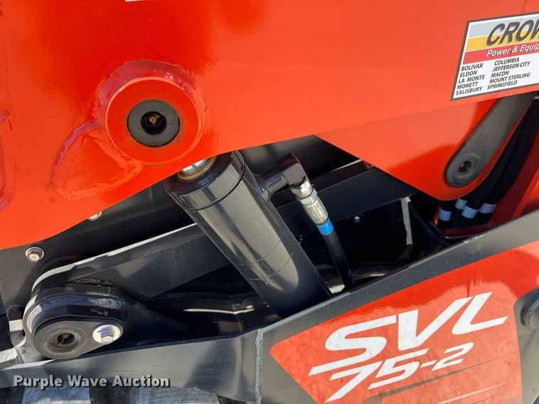 image for item LI9596 2022 Kubota SVL75-2  tracked skid steer loader