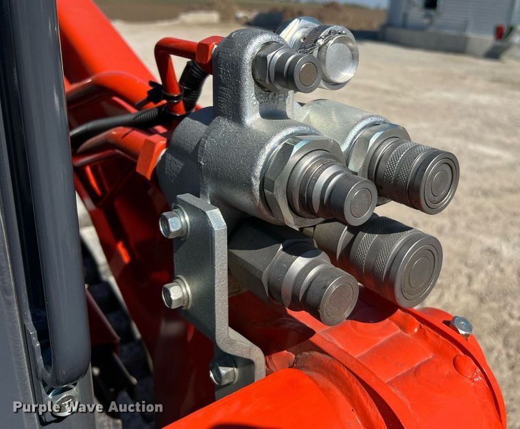 image for item LI9596 2022 Kubota SVL75-2  tracked skid steer loader