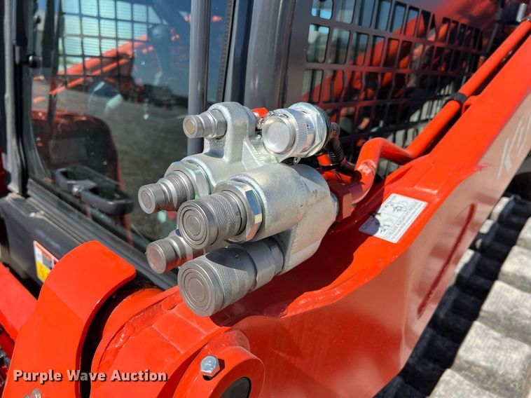image for item LI9596 2022 Kubota SVL75-2  tracked skid steer loader