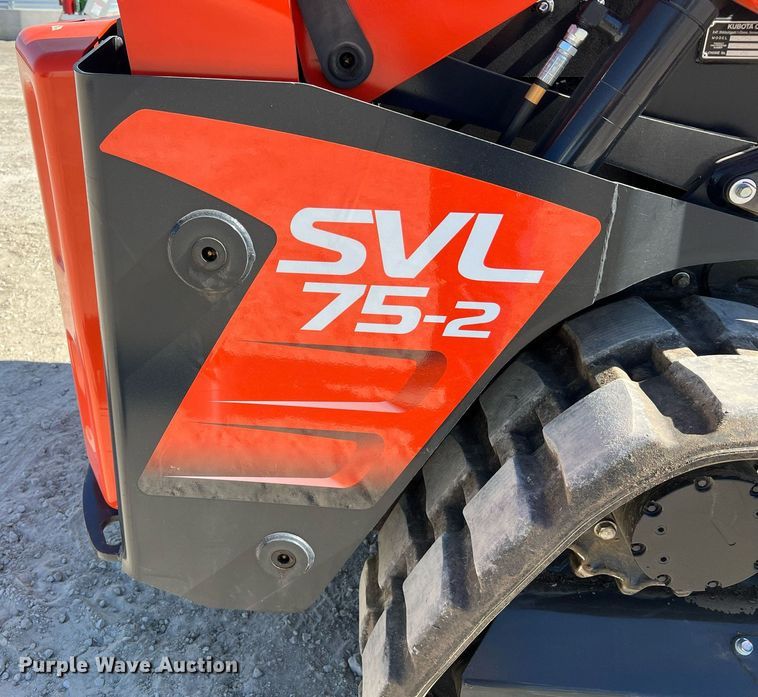 image for item LI9596 2022 Kubota SVL75-2  tracked skid steer loader