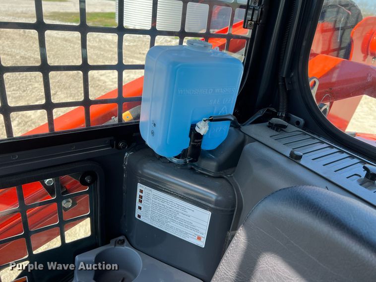 image for item LI9596 2022 Kubota SVL75-2  tracked skid steer loader