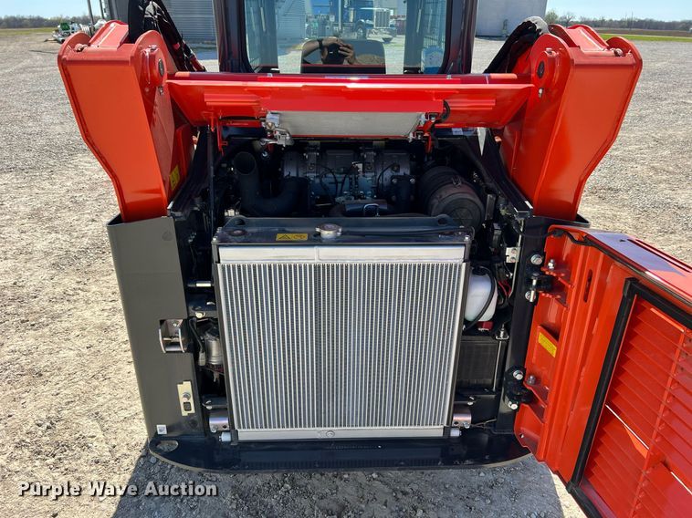 image for item LI9596 2022 Kubota SVL75-2  tracked skid steer loader