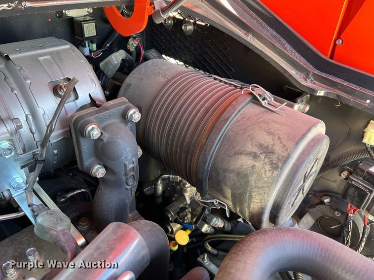 image for item LI9596 2022 Kubota SVL75-2  tracked skid steer loader