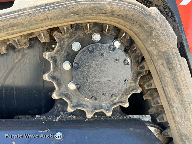 image for item LI9596 2022 Kubota SVL75-2  tracked skid steer loader