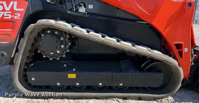 image for item LI9596 2022 Kubota SVL75-2  tracked skid steer loader