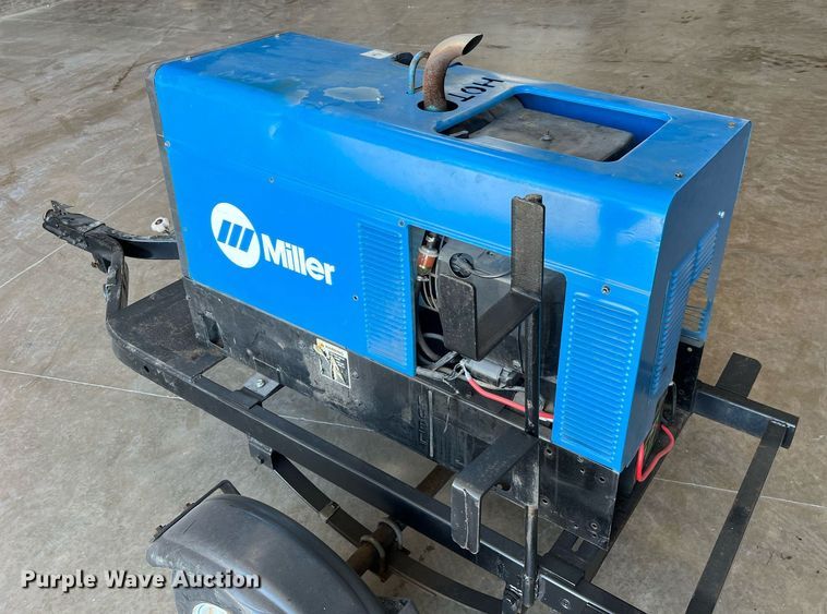 image for item LI9607 Miller Legend NT  welder/generator