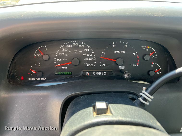 image for item LI9609 2003 Ford F550 Super Duty XL  bucket truck