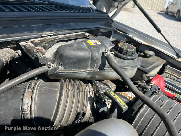 image for item LI9609 2003 Ford F550 Super Duty XL  bucket truck