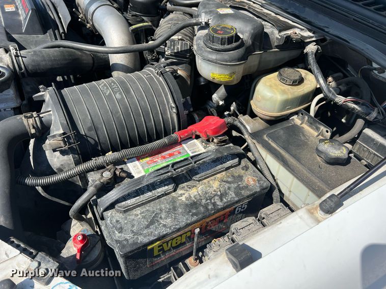 image for item LI9609 2003 Ford F550 Super Duty XL  bucket truck