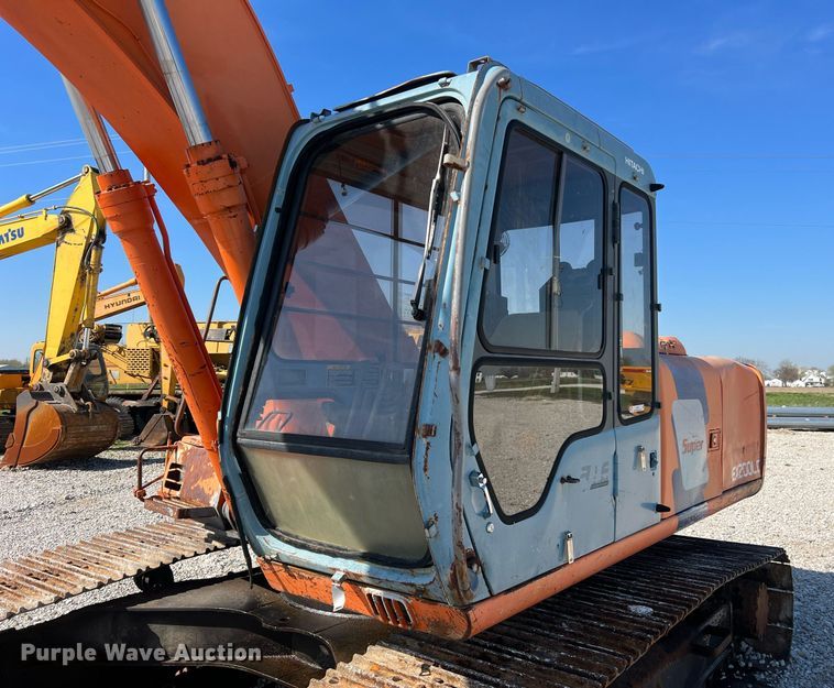 image for item LI9610 1995 Hitachi EX200LC-3  excavator