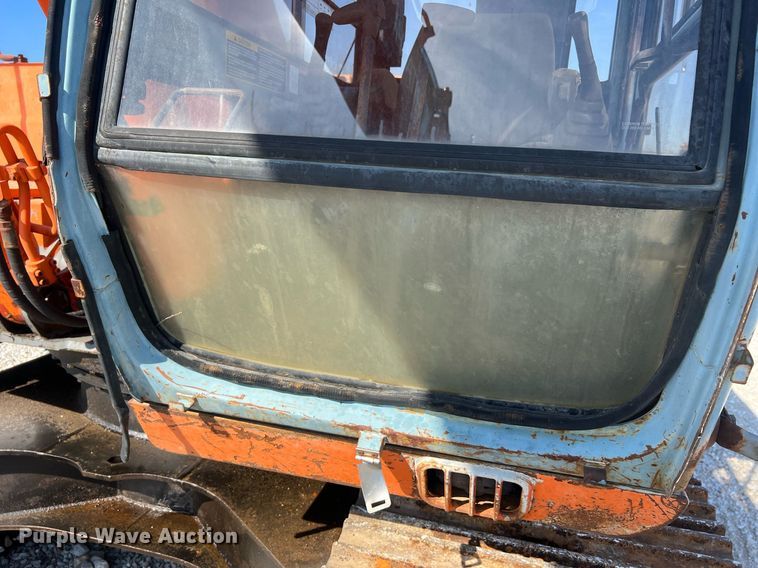 image for item LI9610 1995 Hitachi EX200LC-3  excavator