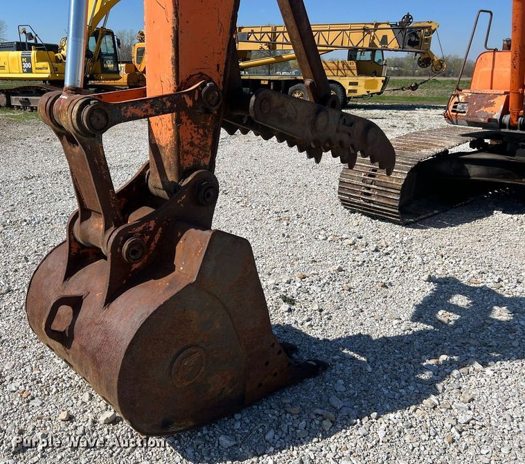 image for item LI9610 1995 Hitachi EX200LC-3  excavator