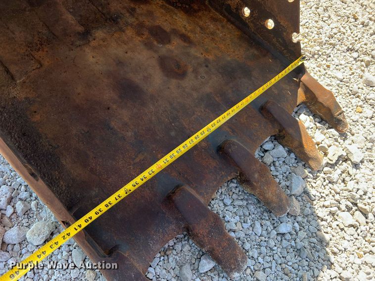 image for item LI9610 1995 Hitachi EX200LC-3  excavator