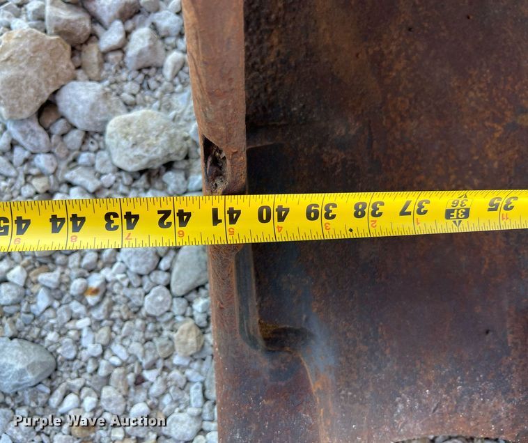 image for item LI9610 1995 Hitachi EX200LC-3  excavator