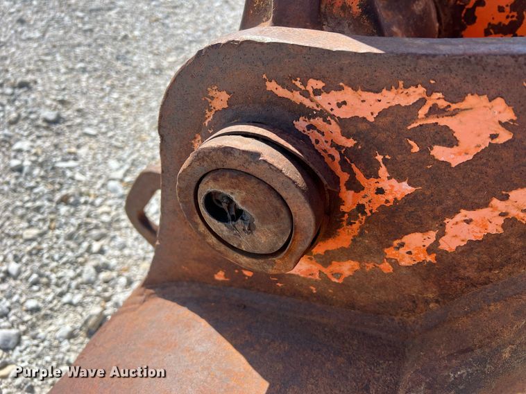 image for item LI9610 1995 Hitachi EX200LC-3  excavator