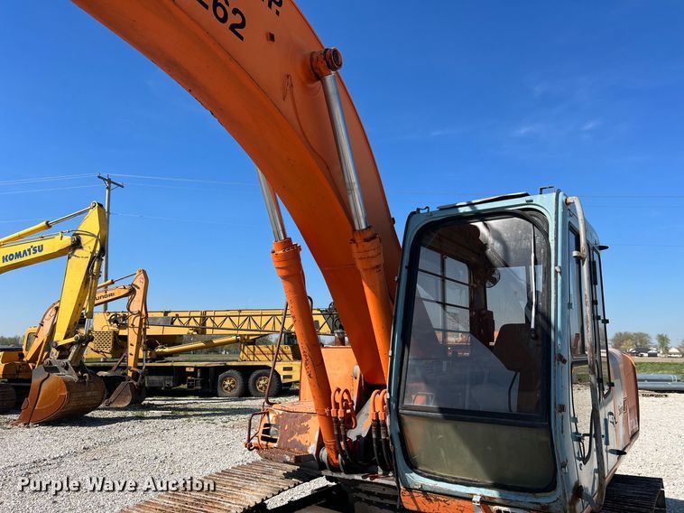 image for item LI9610 1995 Hitachi EX200LC-3  excavator