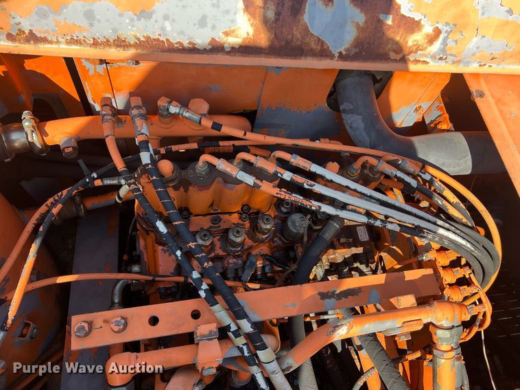 image for item LI9610 1995 Hitachi EX200LC-3  excavator