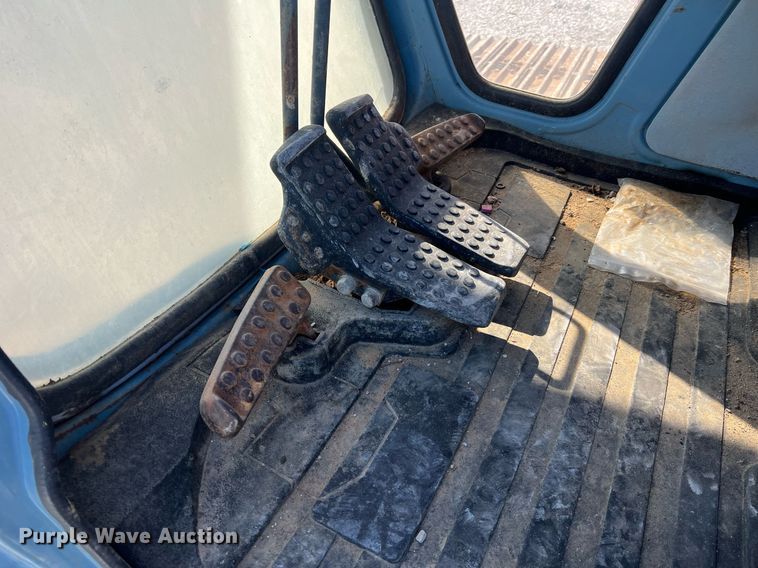 image for item LI9610 1995 Hitachi EX200LC-3  excavator