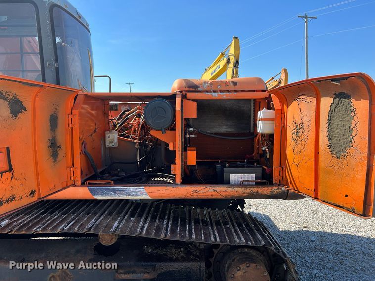 image for item LI9610 1995 Hitachi EX200LC-3  excavator