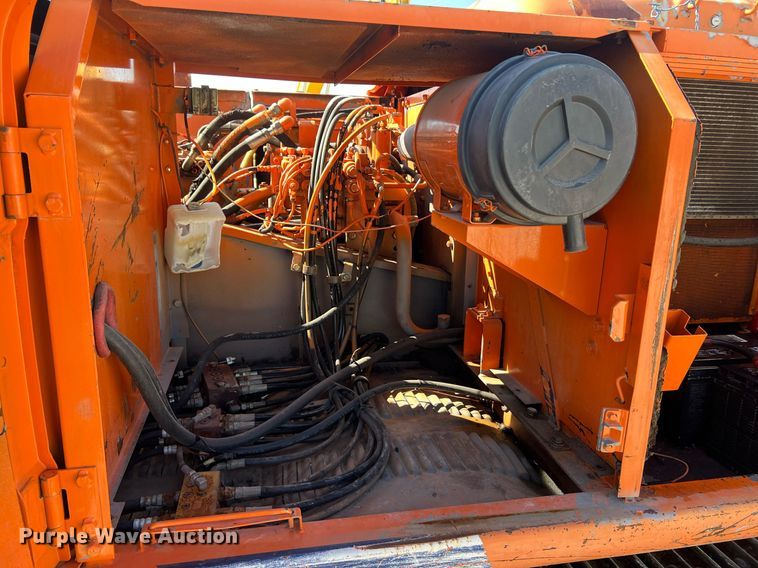 image for item LI9610 1995 Hitachi EX200LC-3  excavator