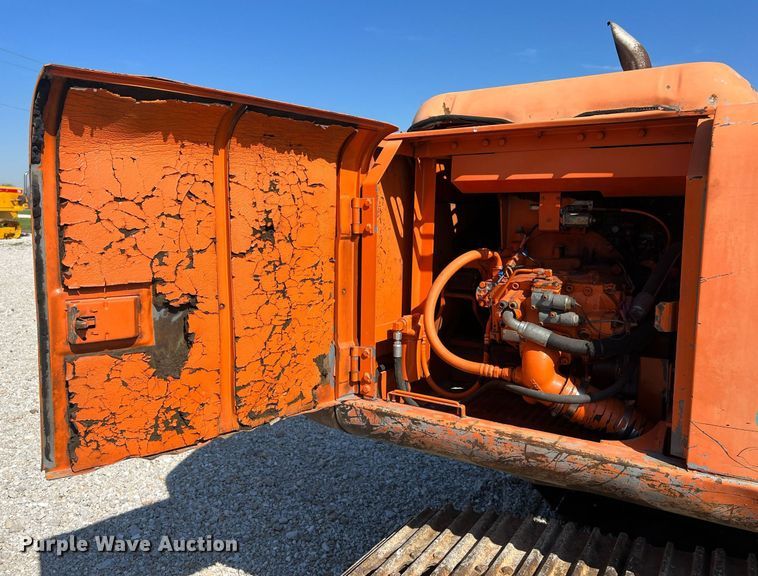 image for item LI9610 1995 Hitachi EX200LC-3  excavator