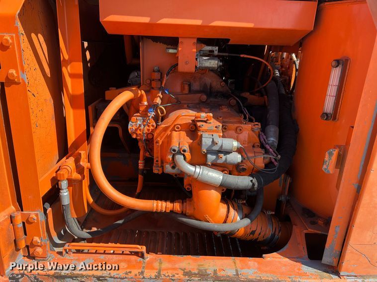 image for item LI9610 1995 Hitachi EX200LC-3  excavator