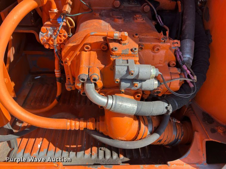 image for item LI9610 1995 Hitachi EX200LC-3  excavator