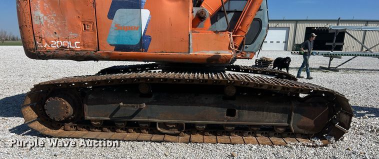 image for item LI9610 1995 Hitachi EX200LC-3  excavator
