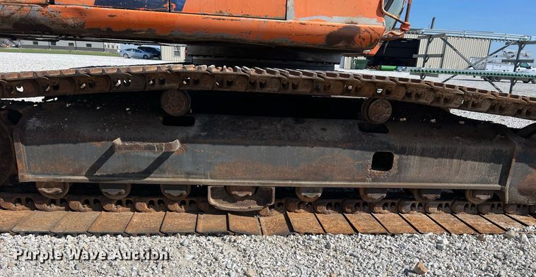 image for item LI9610 1995 Hitachi EX200LC-3  excavator