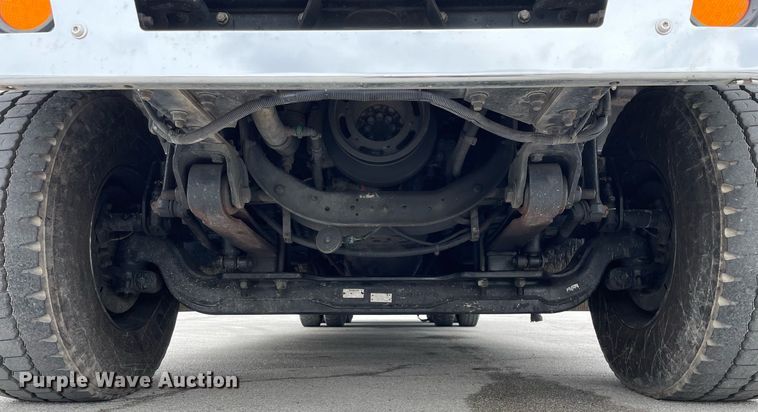 image for item LJ9593 2016 International 7600  vacuum truck