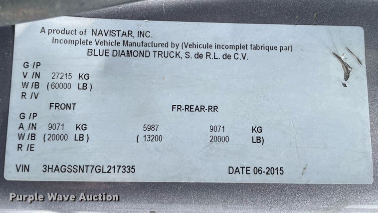 image for item LJ9593 2016 International 7600  vacuum truck