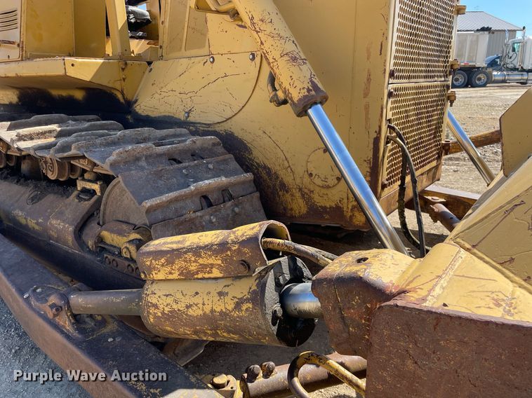 image for item LJ9609 1987 Dresser TD20G  dozer with Bron tile plow