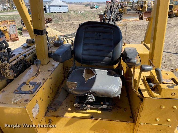 image for item LJ9609 1987 Dresser TD20G  dozer with Bron tile plow