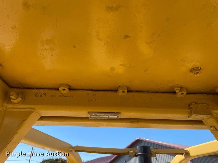 image for item LJ9609 1987 Dresser TD20G  dozer with Bron tile plow