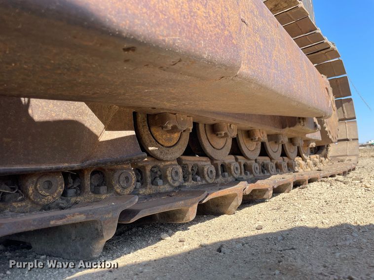 image for item LJ9609 1987 Dresser TD20G  dozer with Bron tile plow