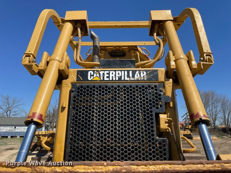 image for item LJ9611 Caterpillar D6H XL Series II  dozer