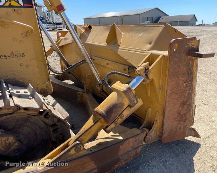 image for item LJ9611 Caterpillar D6H XL Series II  dozer