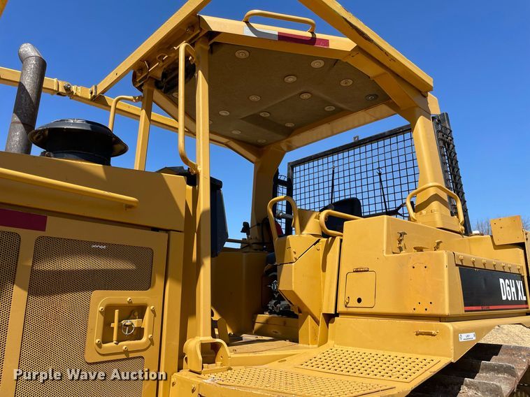 image for item LJ9611 Caterpillar D6H XL Series II  dozer