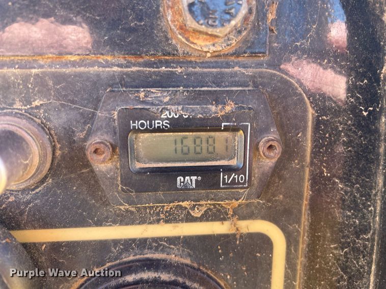 image for item LJ9611 Caterpillar D6H XL Series II  dozer